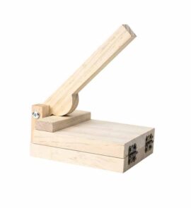 wooden-tortilla-press